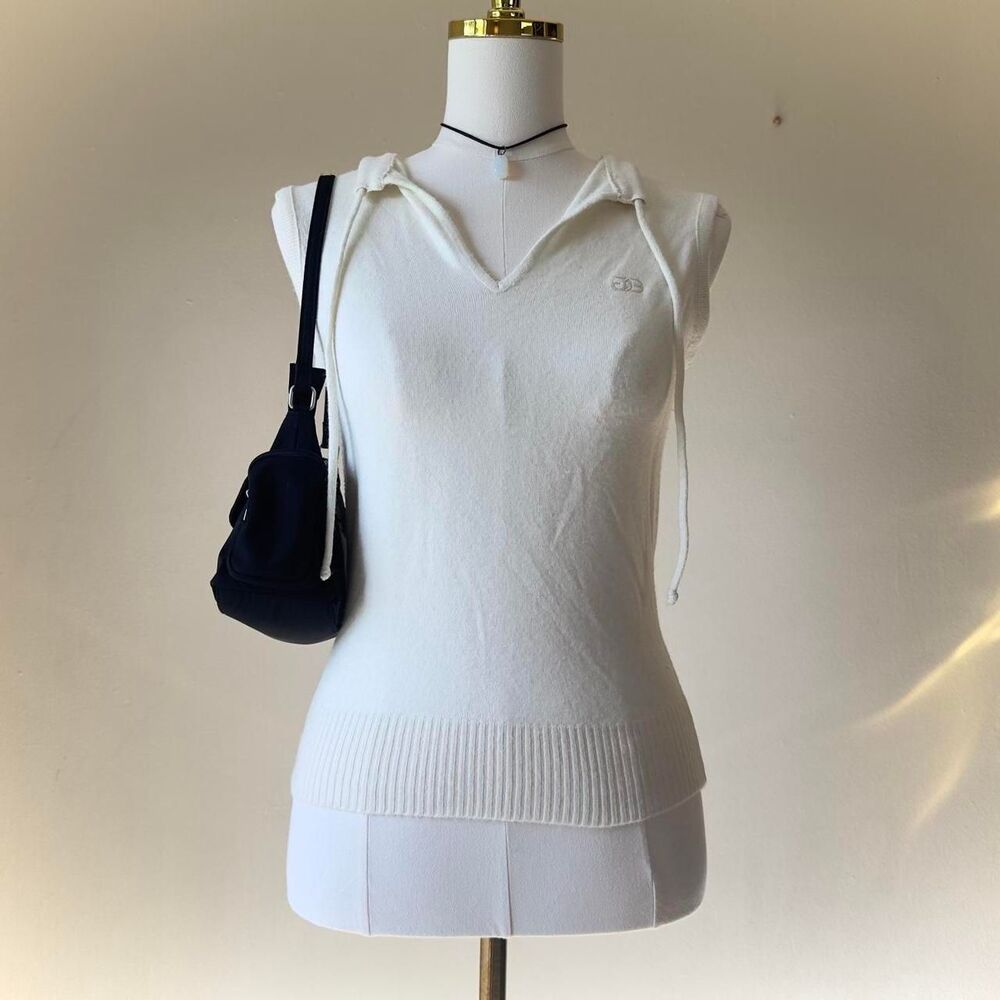 Vintage Givenchy Sport Cream Ivory Sporty Sleeveless Collared Sweate